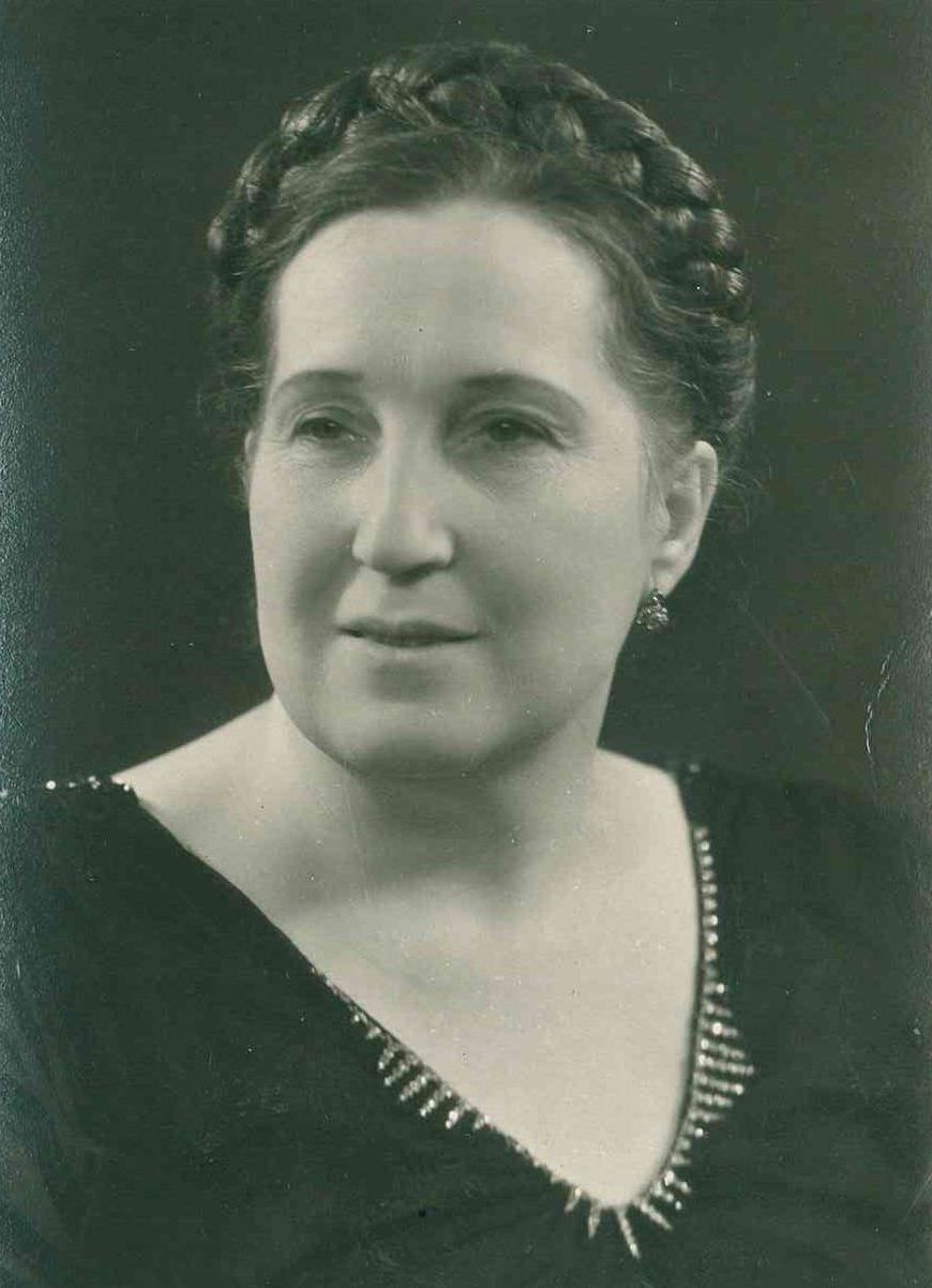 Кира Семизорова